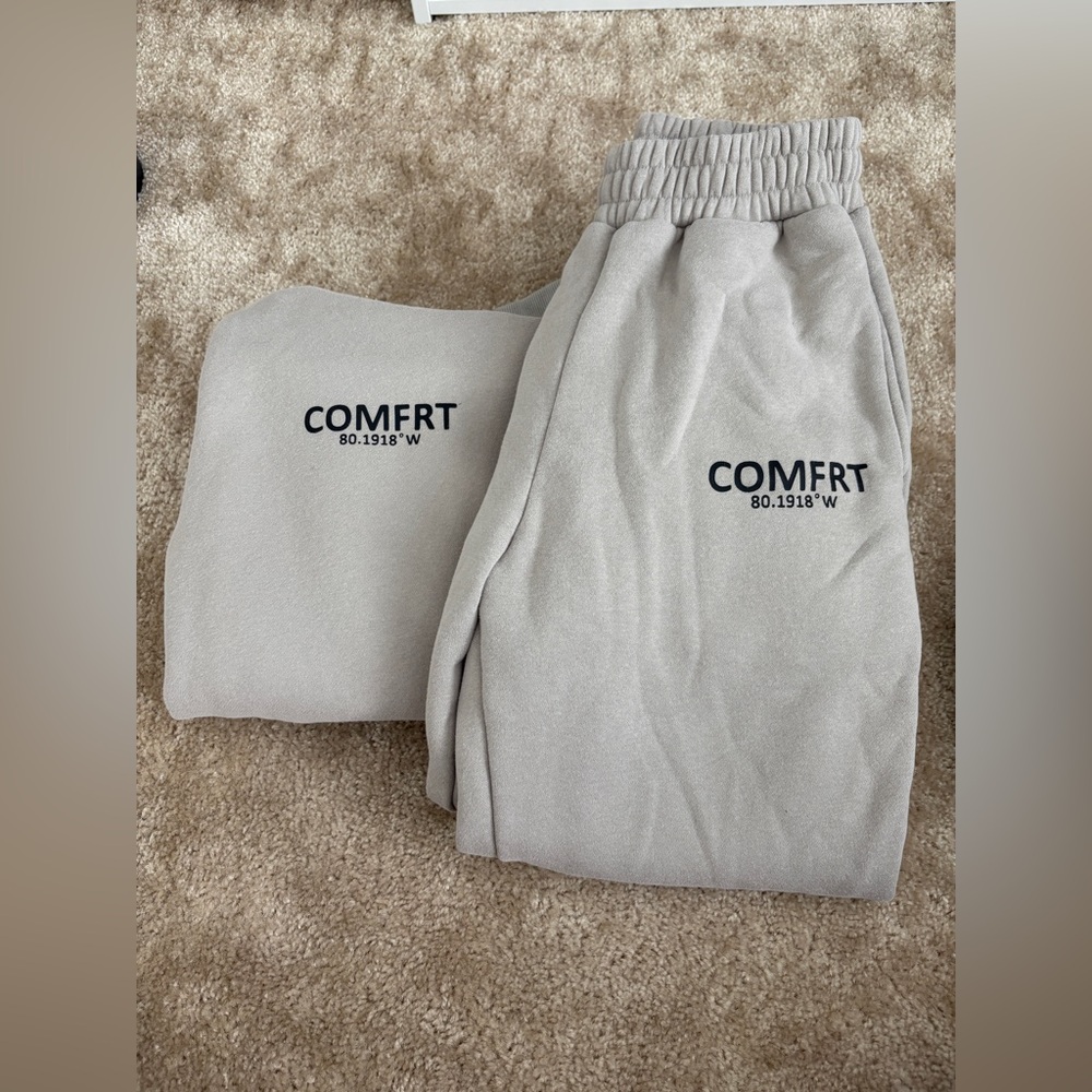 Comfrt Coordinate Hoodie & Sweatpants (S) - Stone